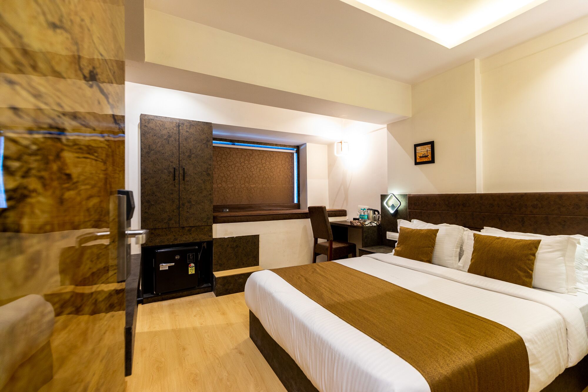 Hotel Larmont Luxury