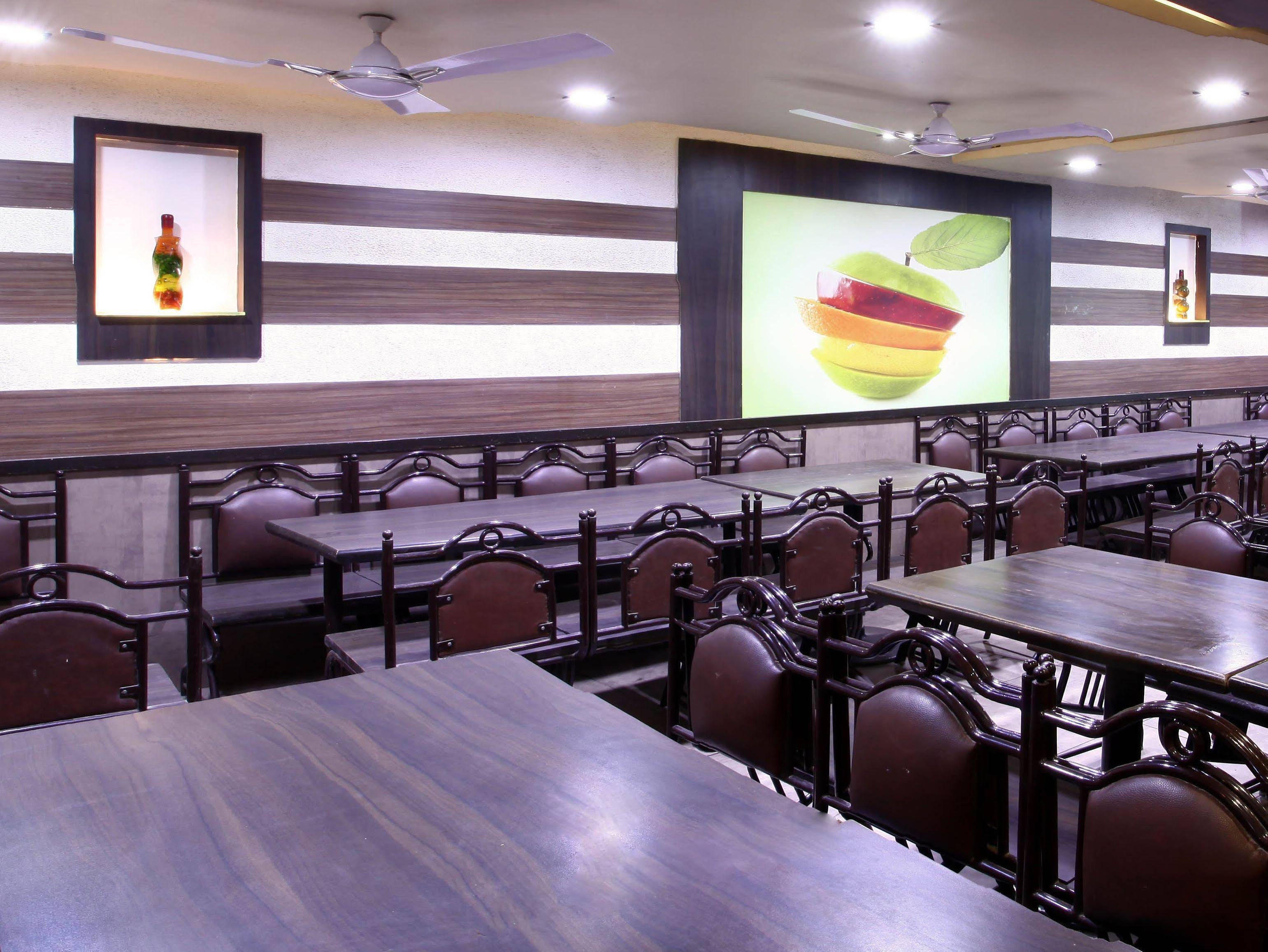 Hotel Maharana Inn