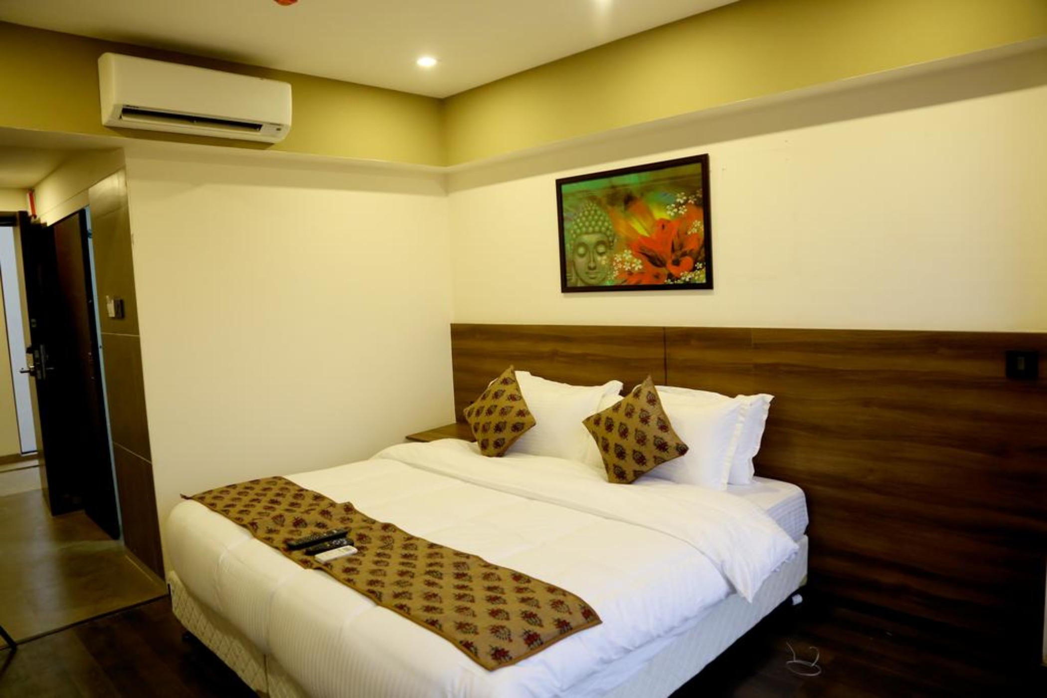 Hotel Mumbai House