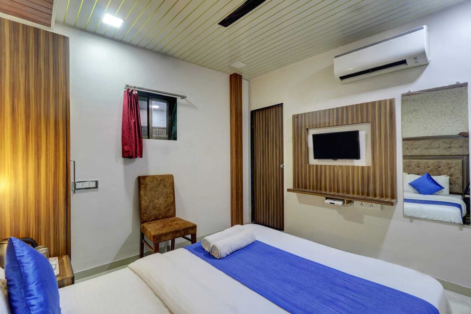Hotel New Blue Sapphire Residency