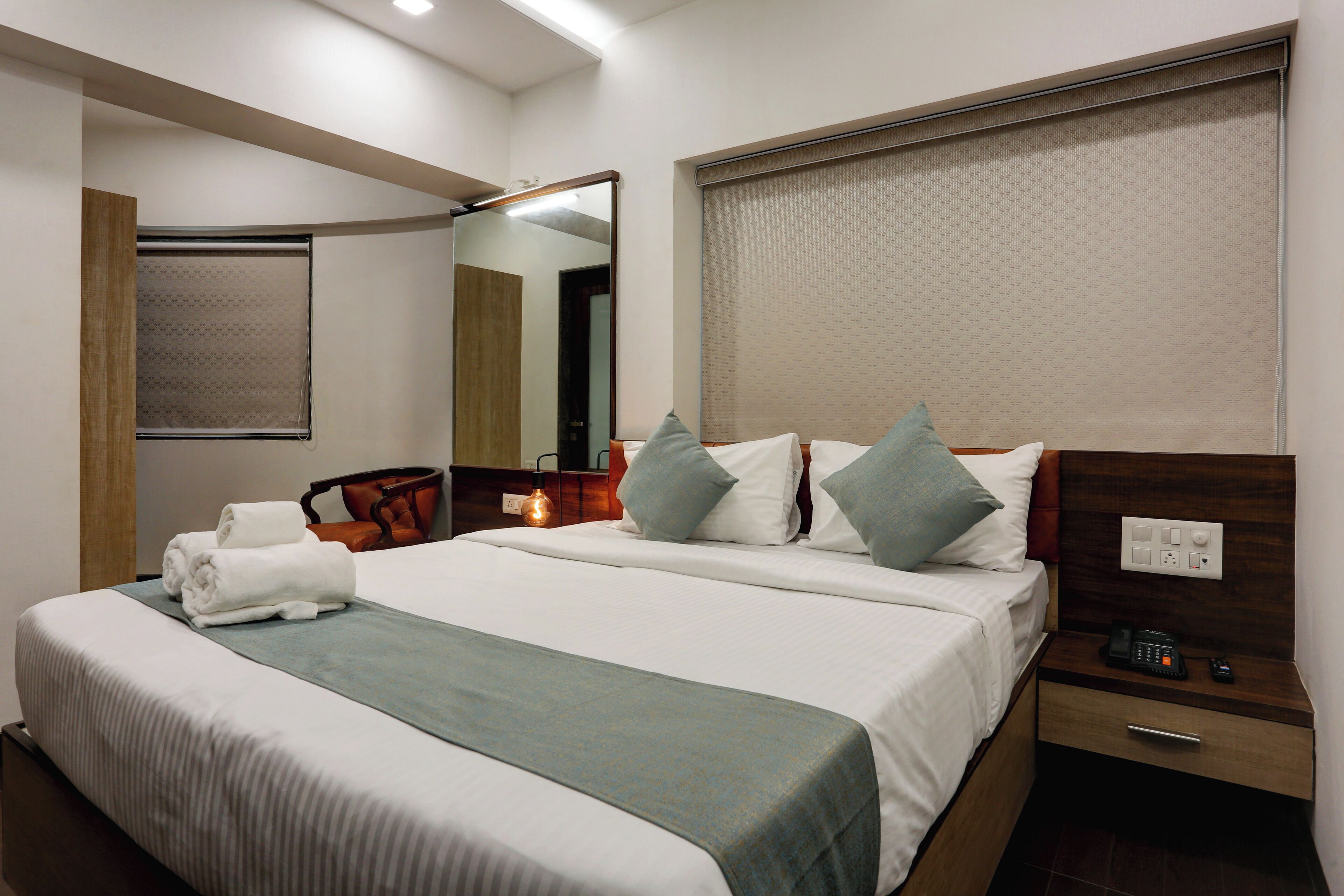 Hotel Ozone Inn