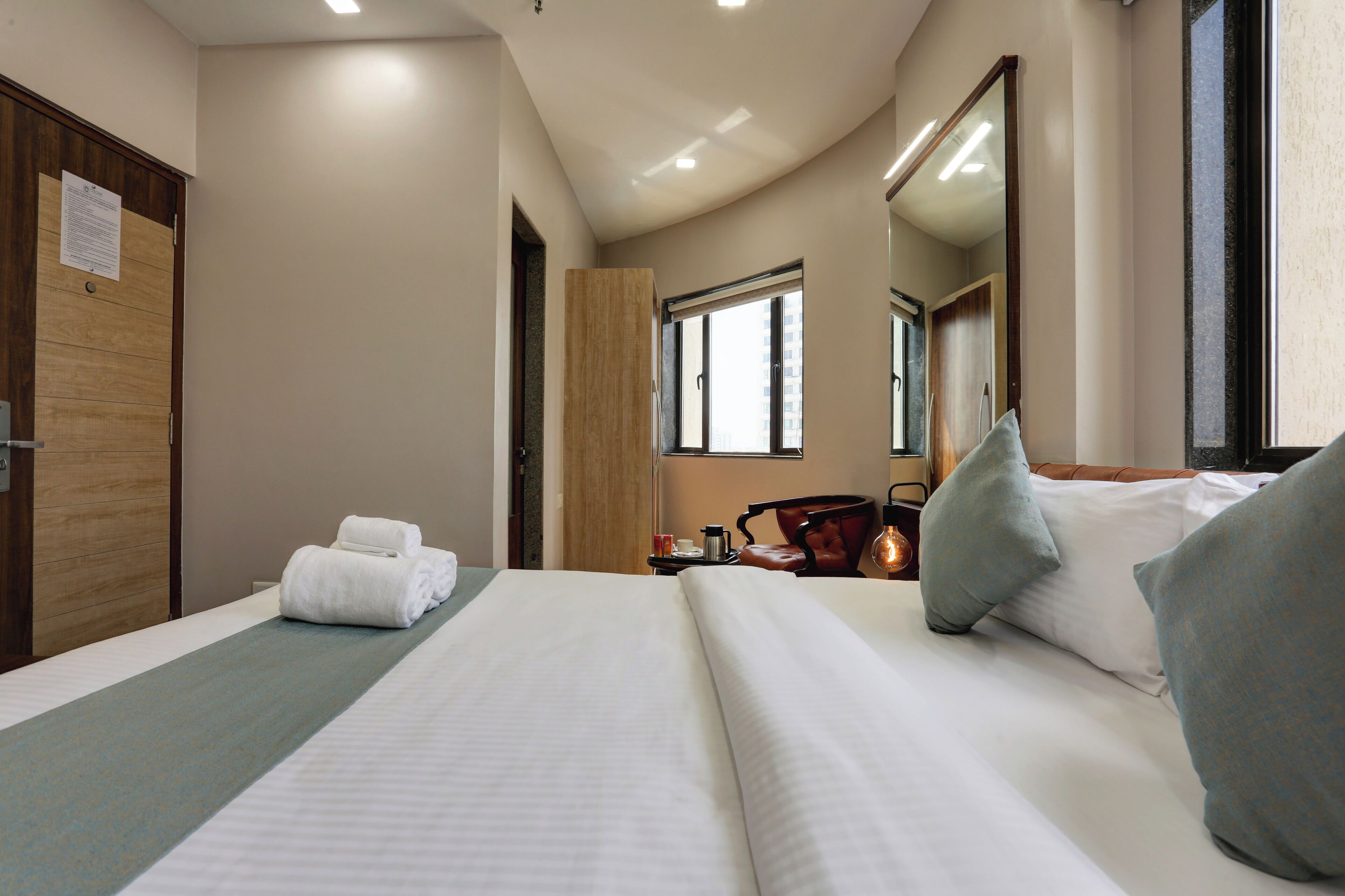 Hotel Ozone Inn