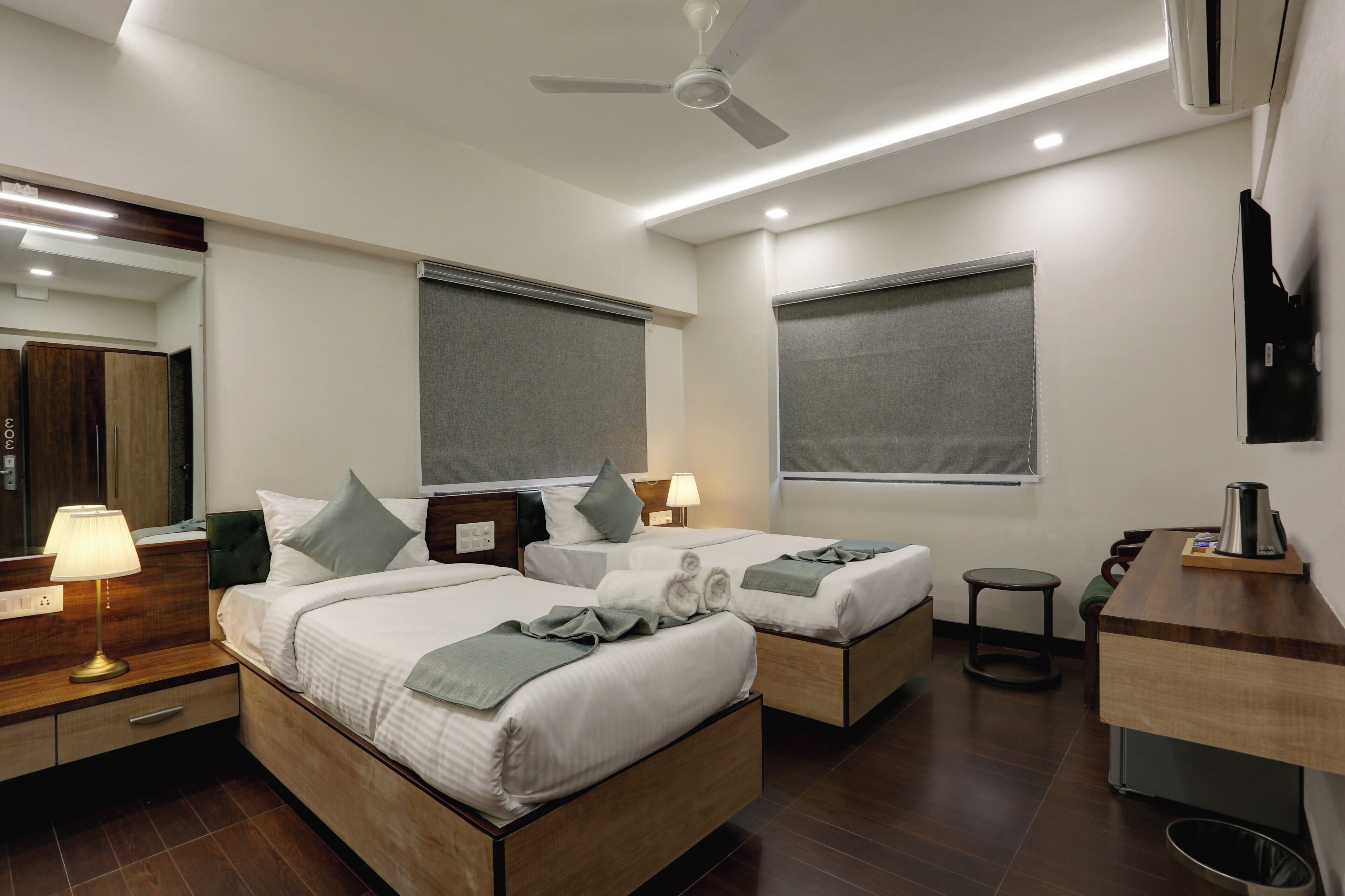 Hotel Ozone Inn