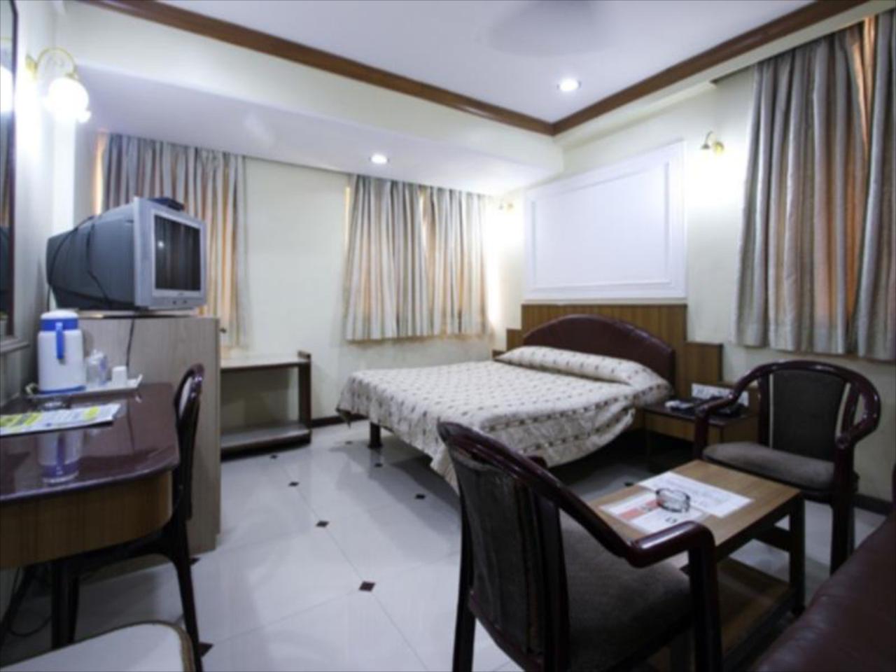 Hotel Parklane