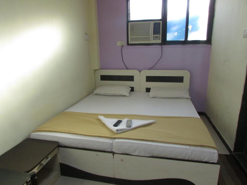 Hotel Pearl Residency