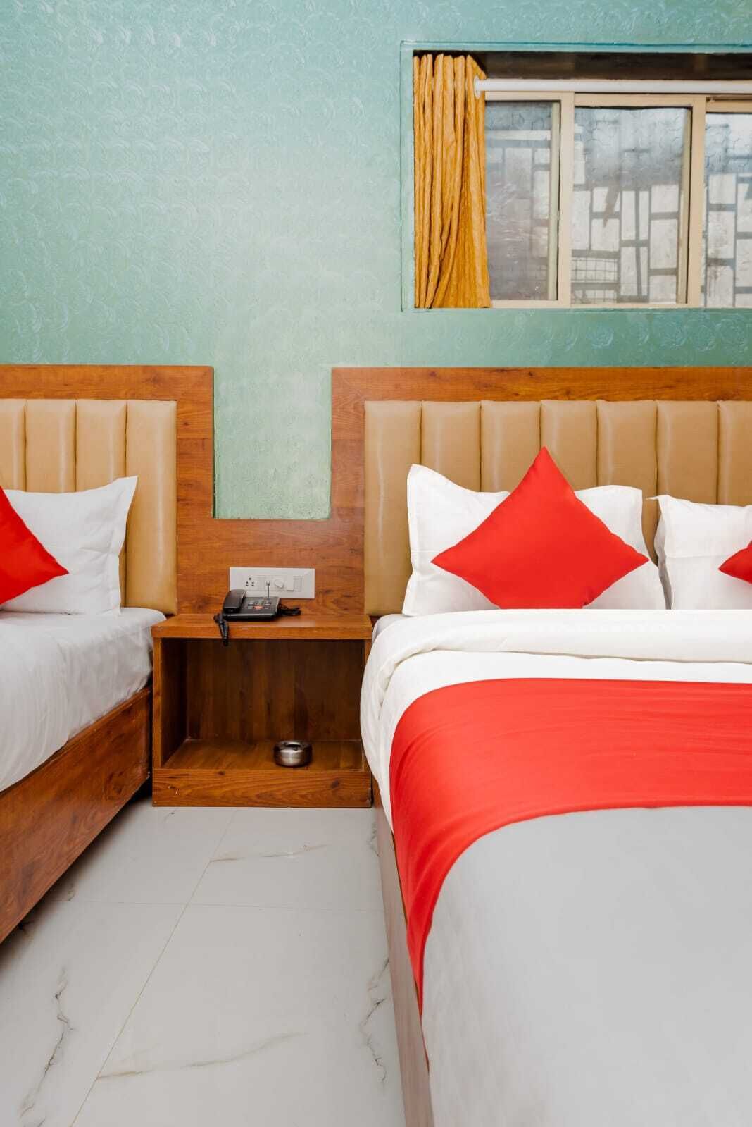 Hotel Purple Orchid