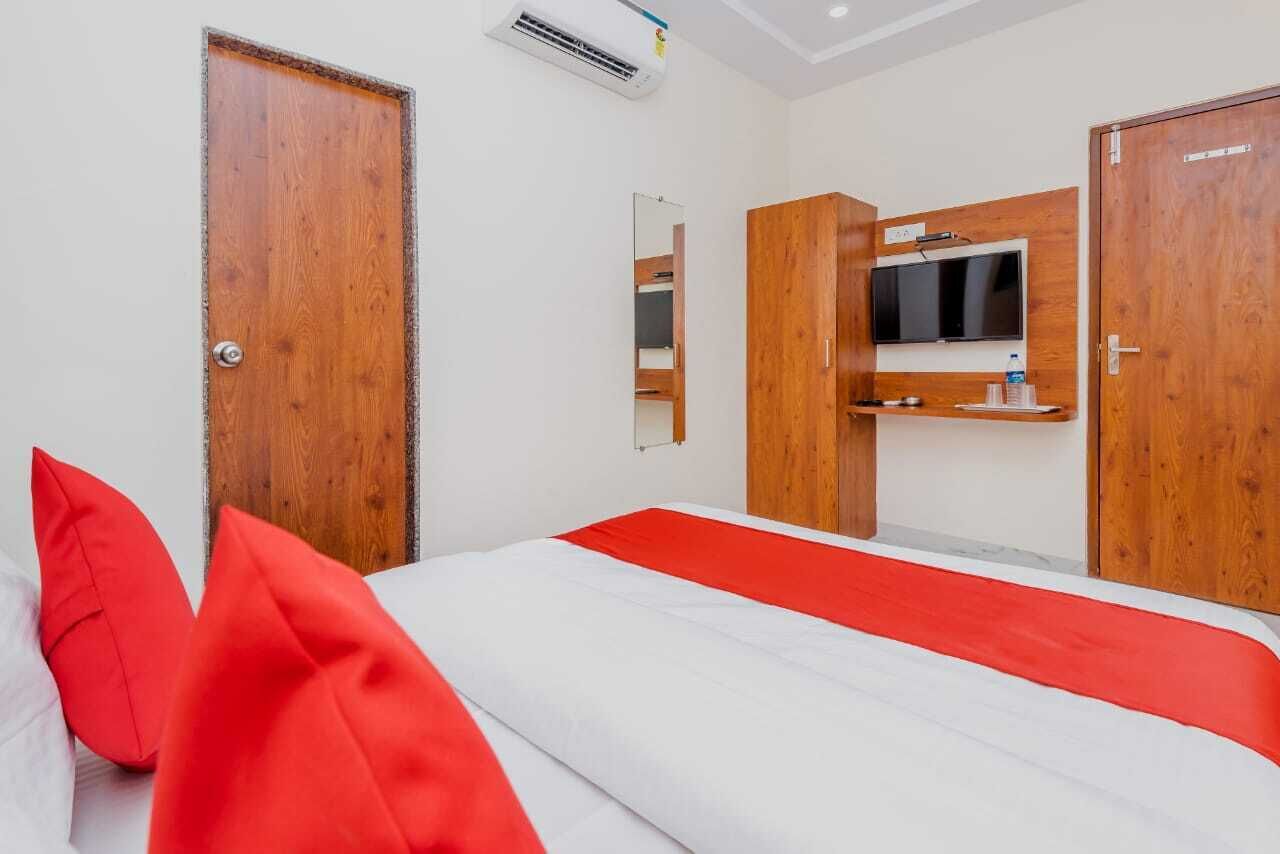 Hotel Purple Orchid