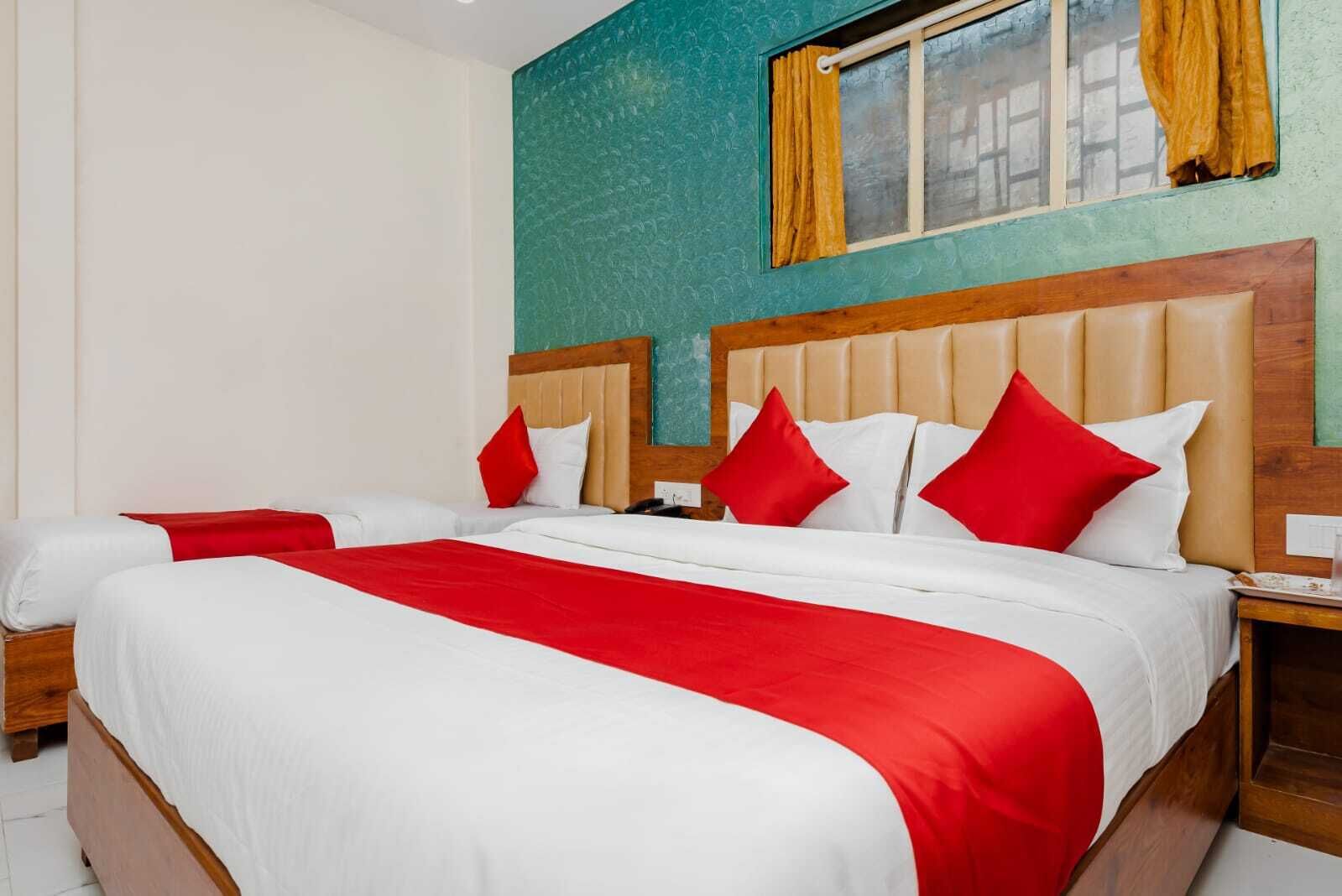 Hotel Purple Orchid