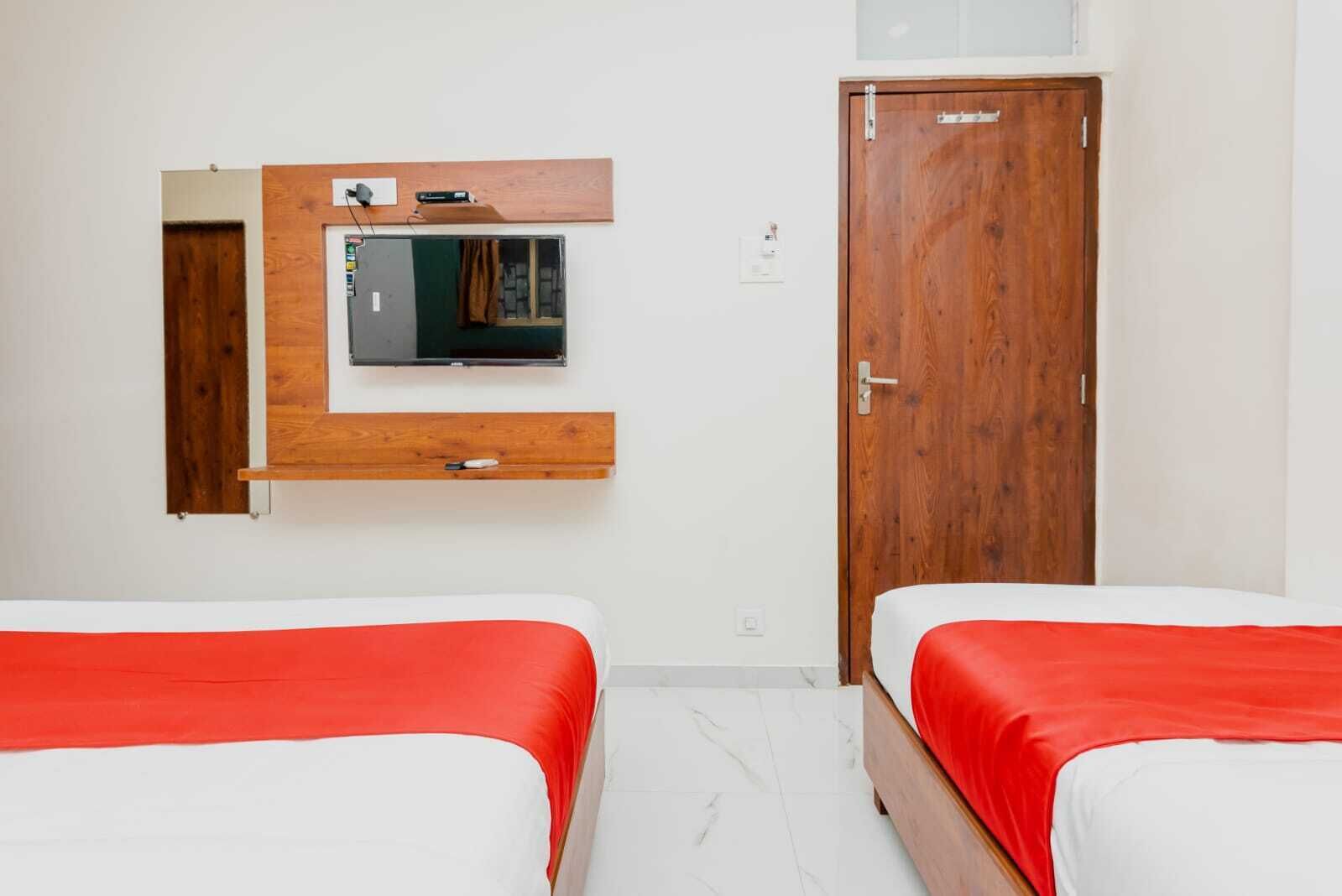 Hotel Purple Orchid