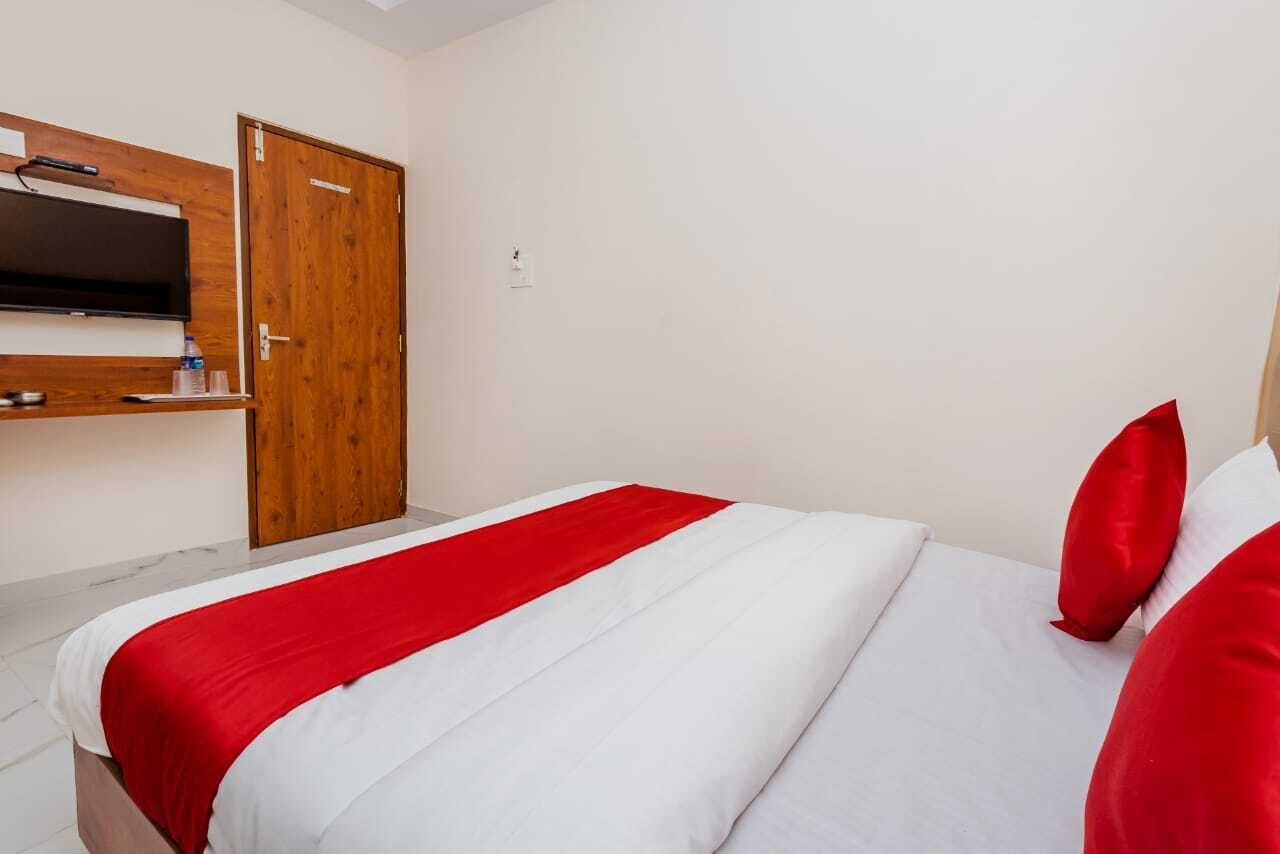 Hotel Purple Orchid