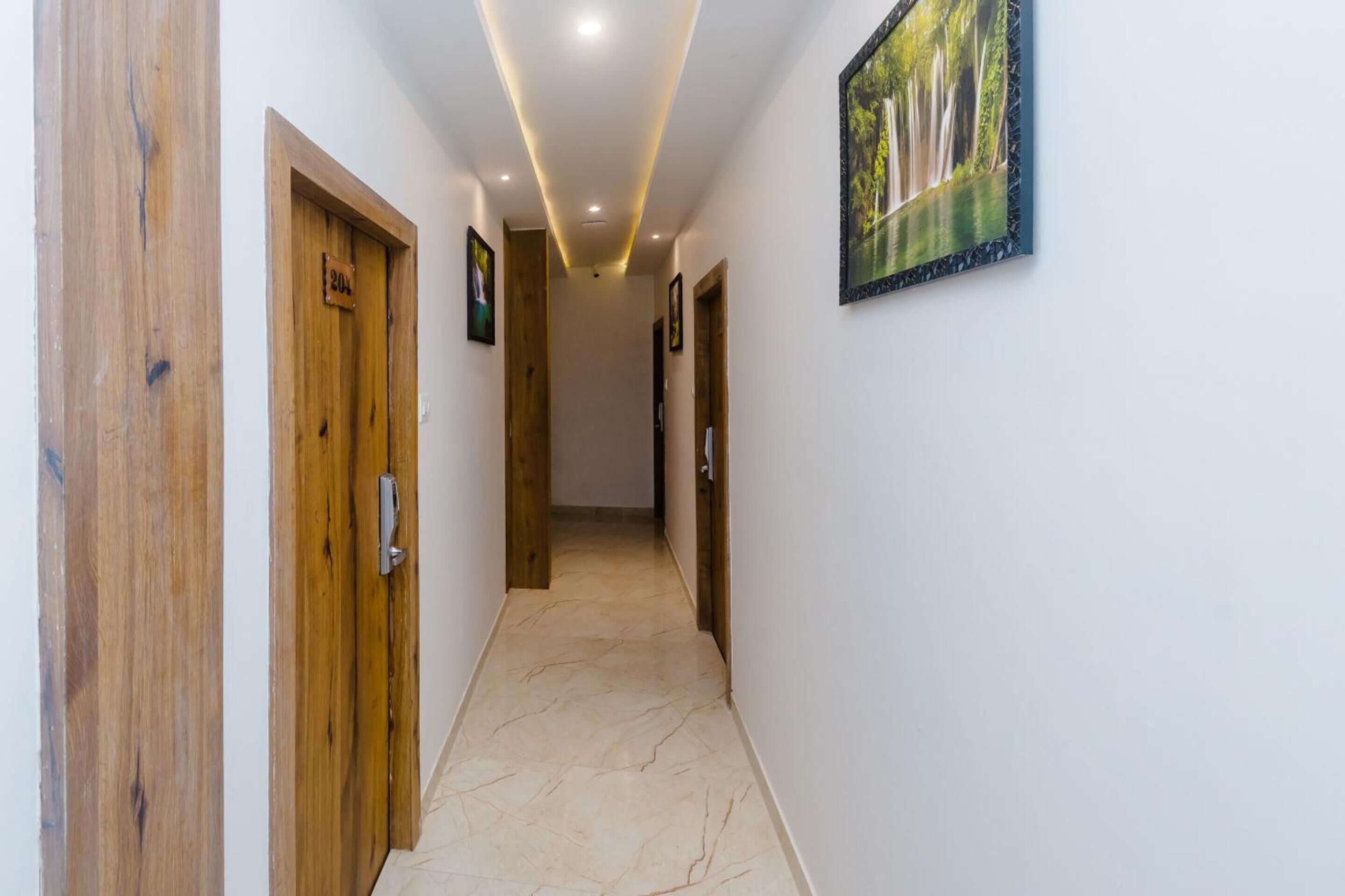 Hotel Riva International