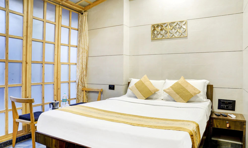 Hotel Rooms Dadar