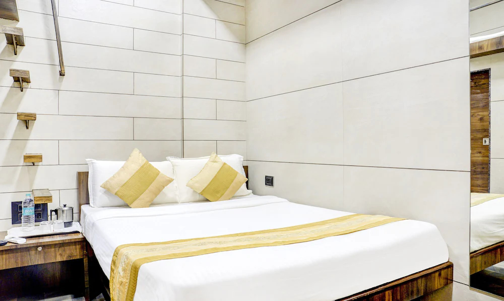 Hotel Rooms Dadar