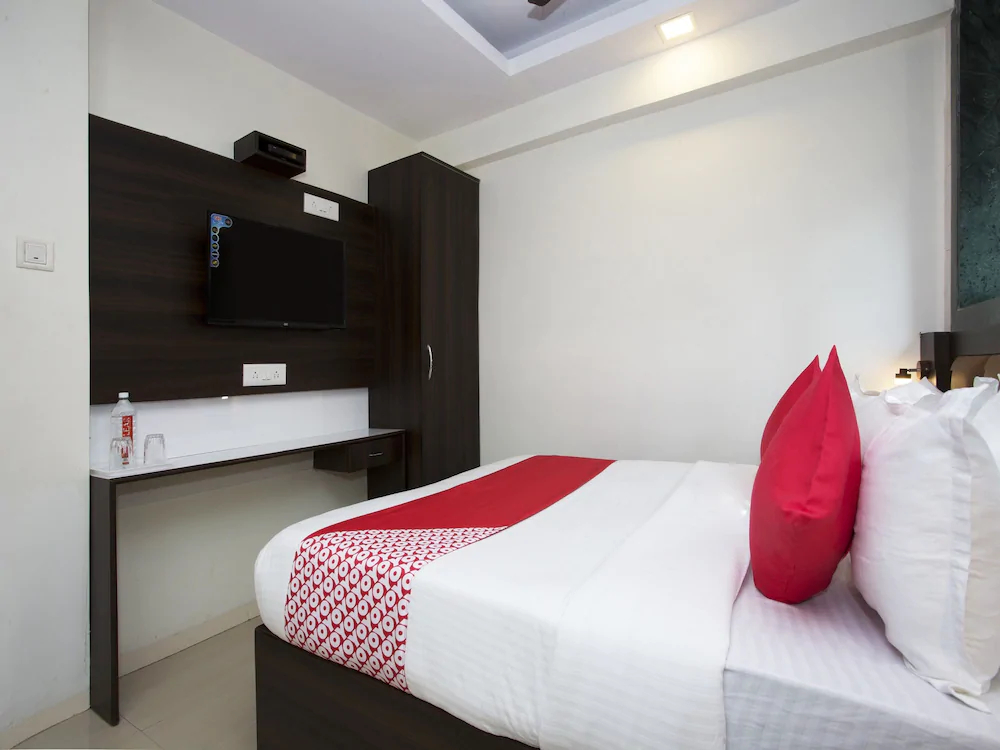 Hotel Royal Comfort By OYO Rooms