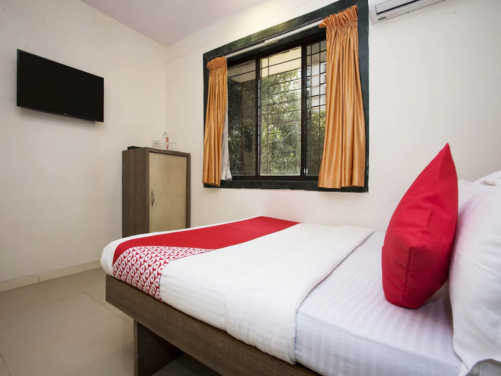 Hotel Royal Comfort By OYO Rooms