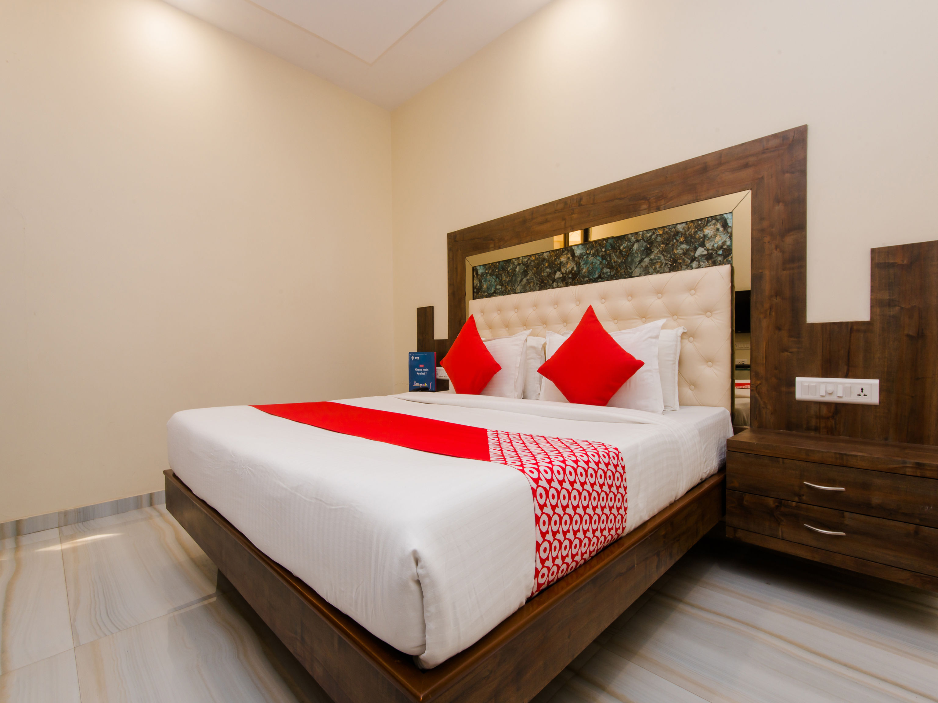 Hotel Royce Executive