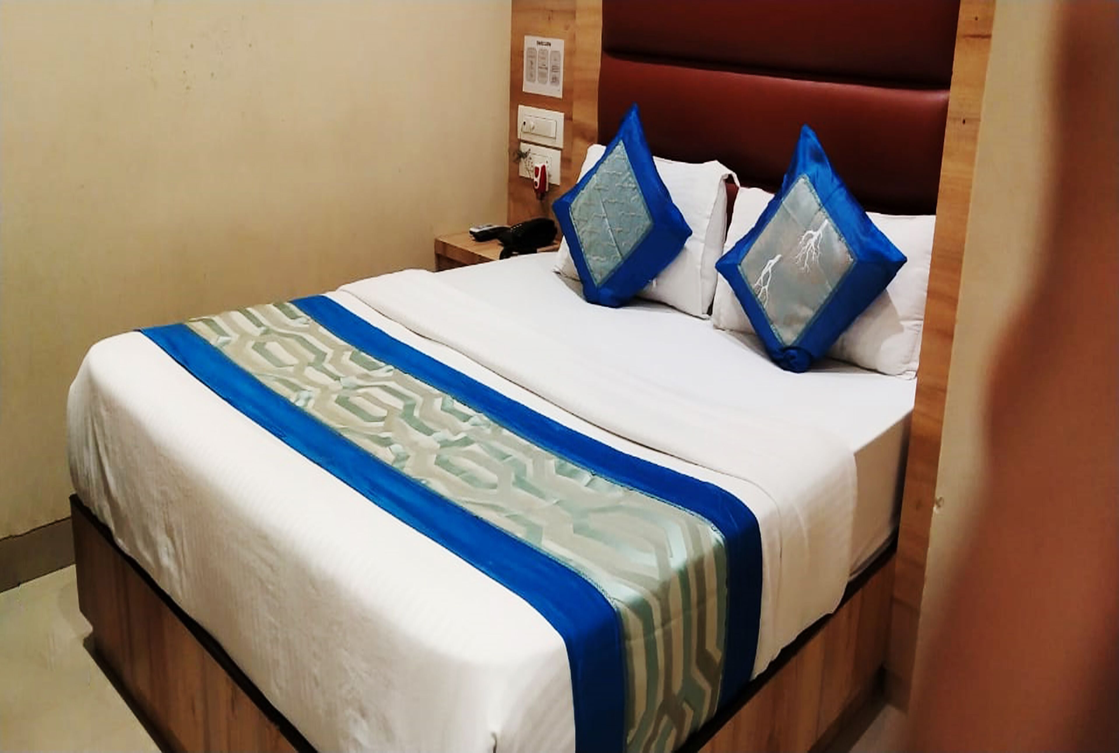 Hotel Sai Suites