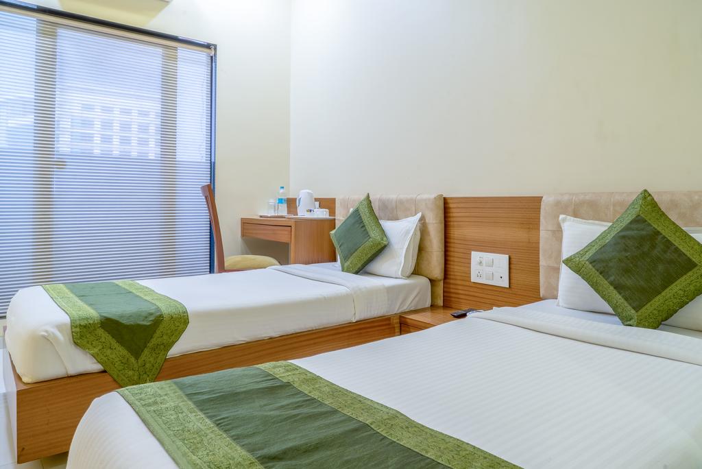 Hotel Seven Hills
