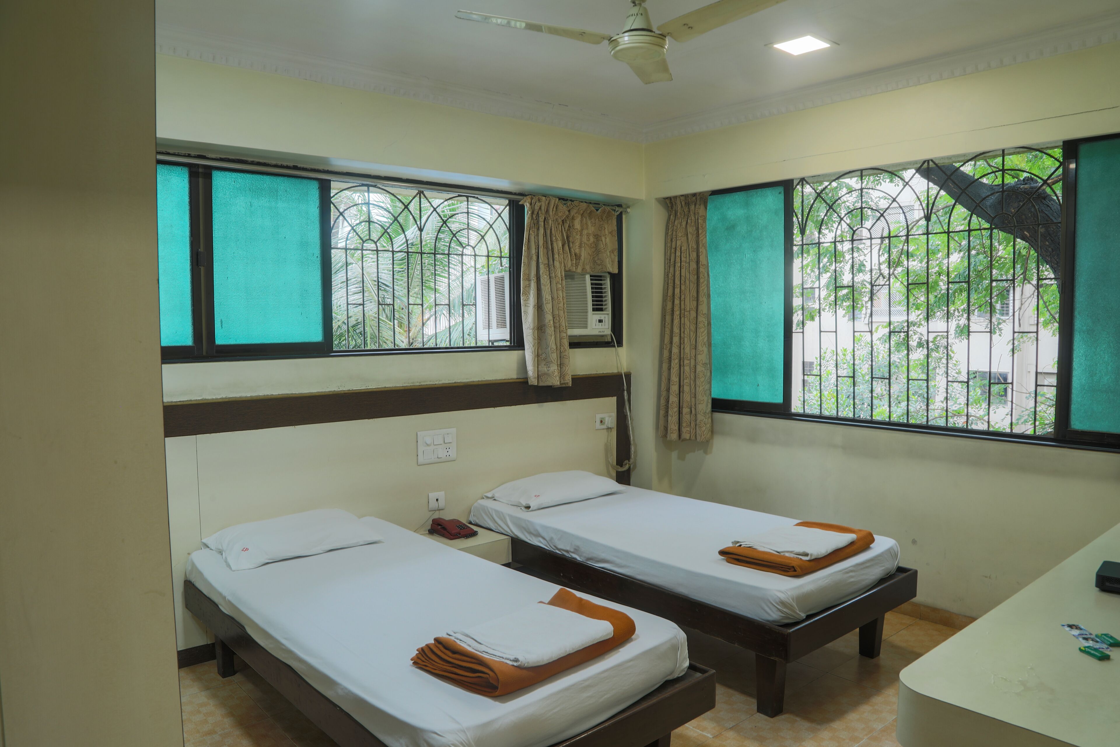 Hotel Shanti Palace