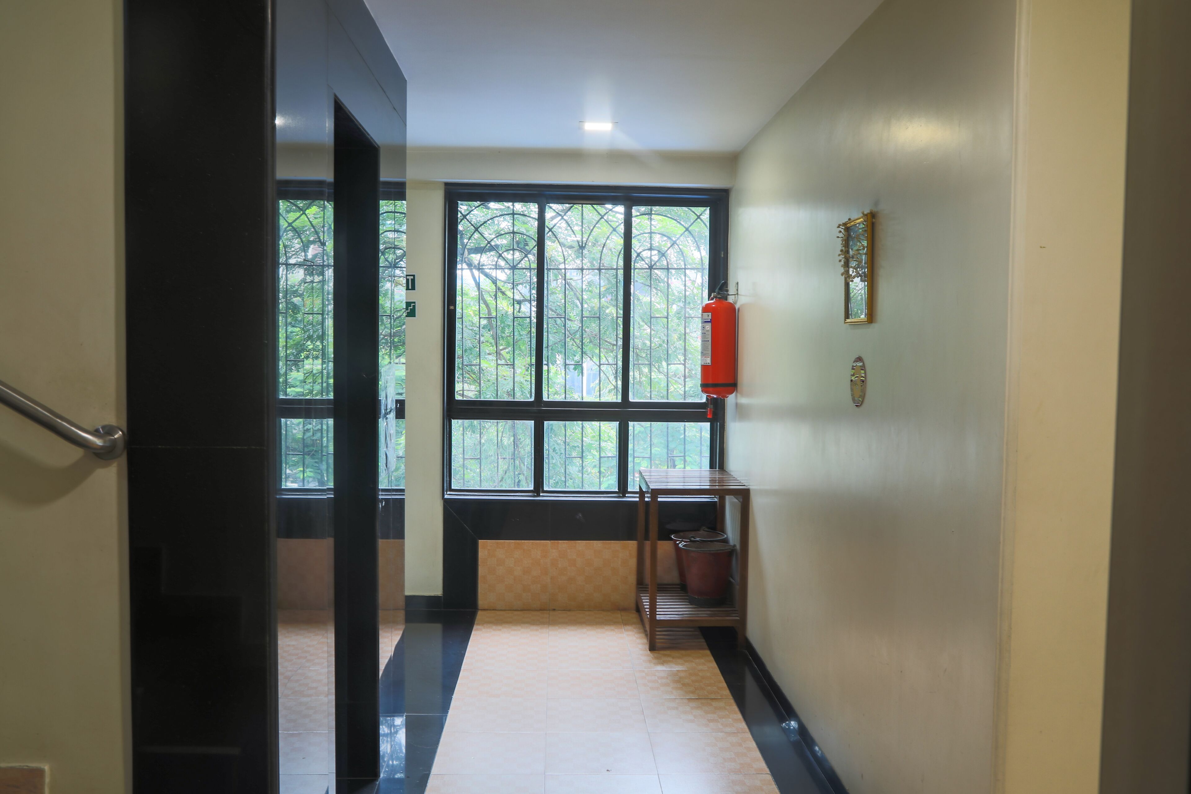 Hotel Shanti Palace