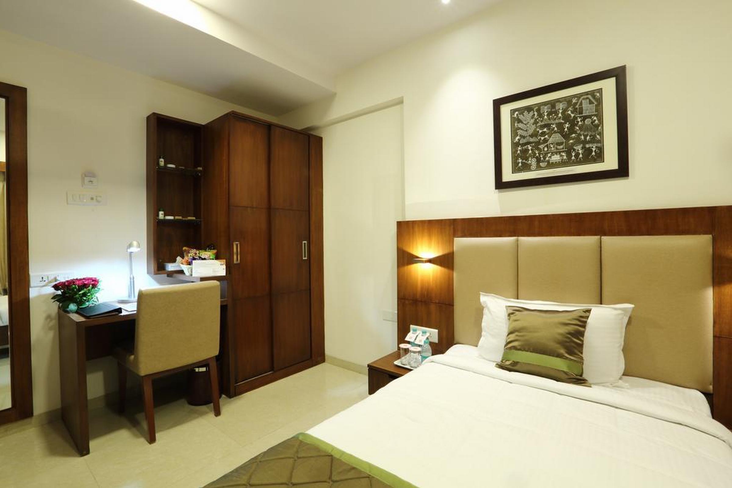 The Altruist Business Hotel- Andheri