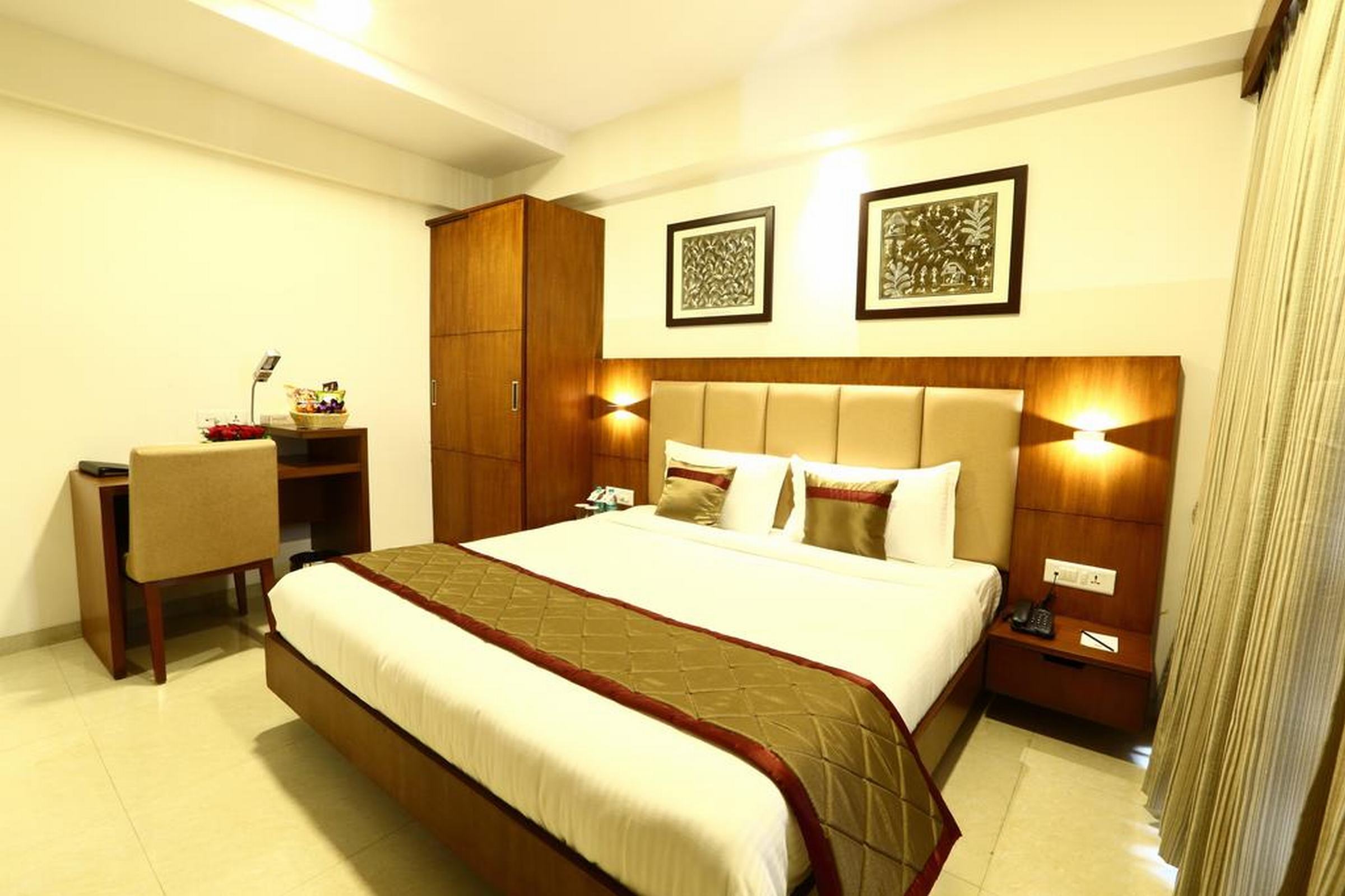 The Altruist Business Hotel- Andheri