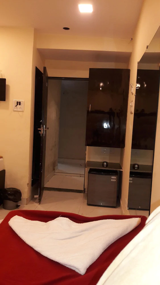 Janata Guest House