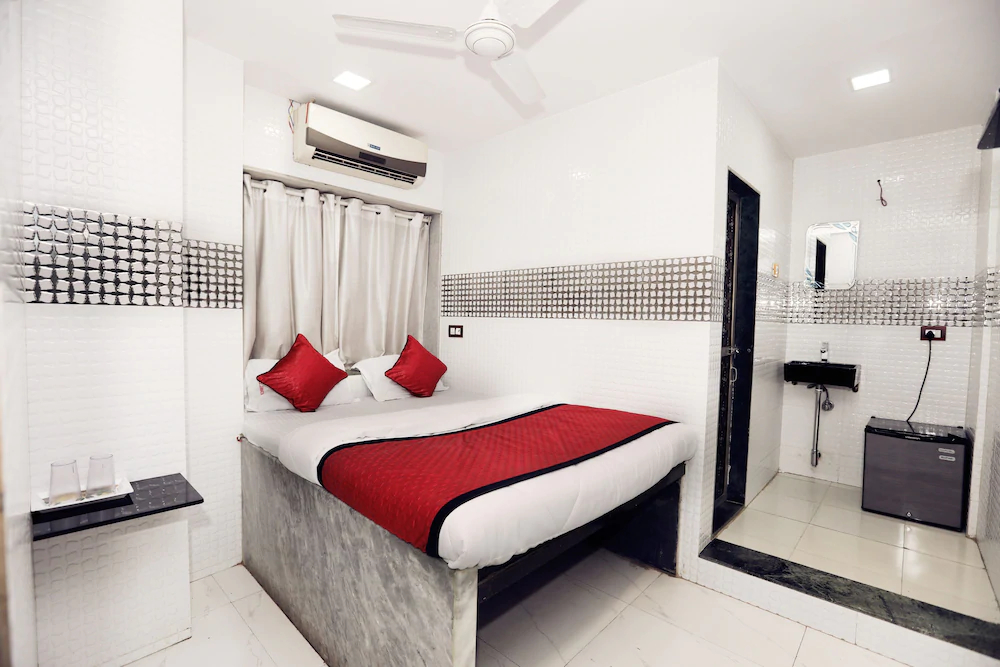 Janata Guest House