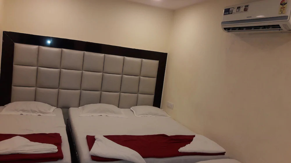 Janata Guest House
