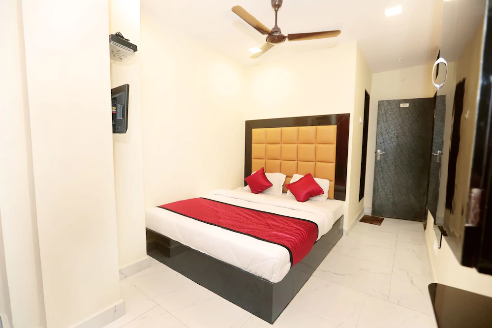 Janata Guest House