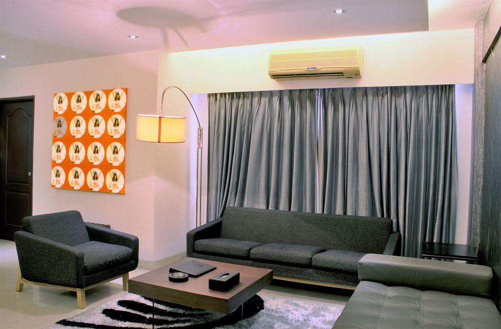 LandMark Suites
