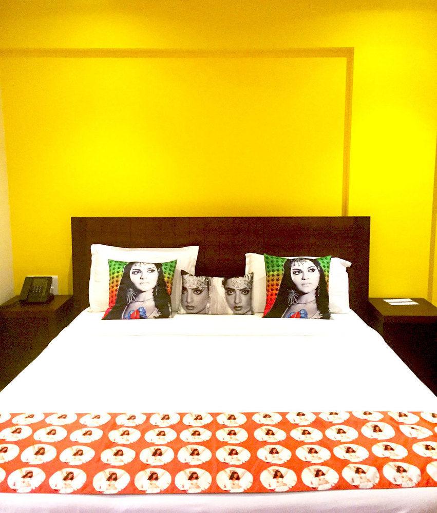 LandMark Suites
