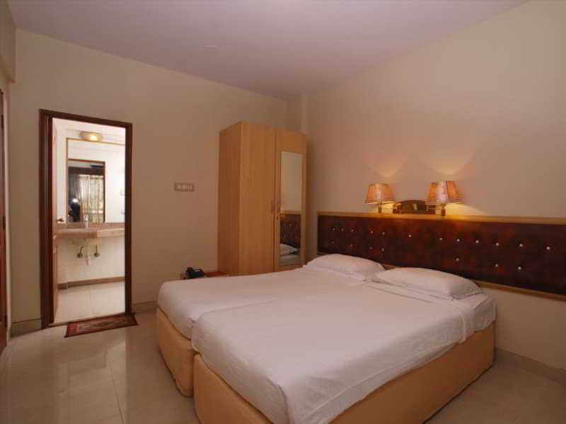 LandMark Suites