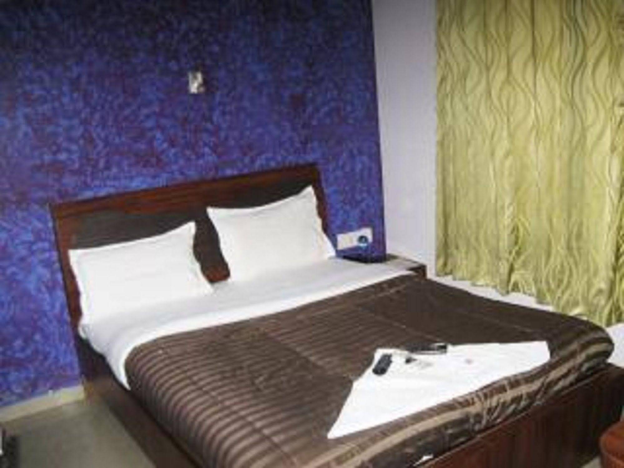 Metro Dormitory