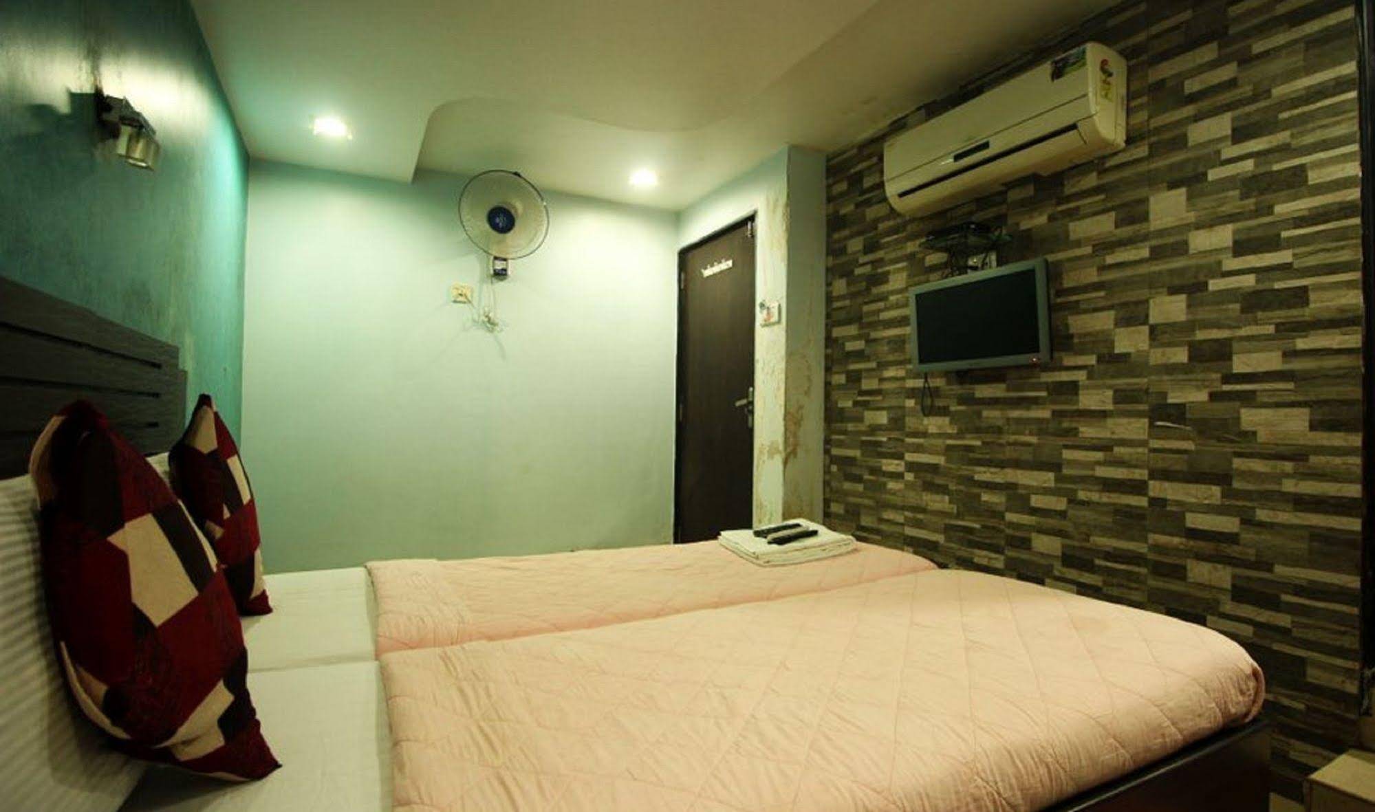 Metro Dormitory