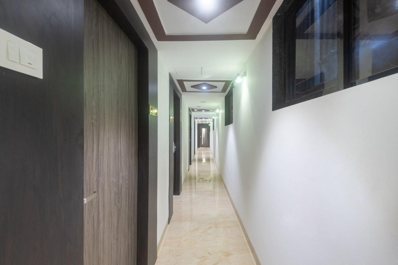 New Hotel Embassy Suites By OYO Rooms