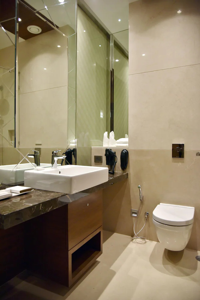 Niranta Airport Transit Hotel And Lounge
