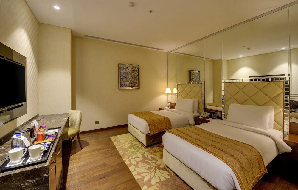 Niranta Airport Transit Hotel And Lounge