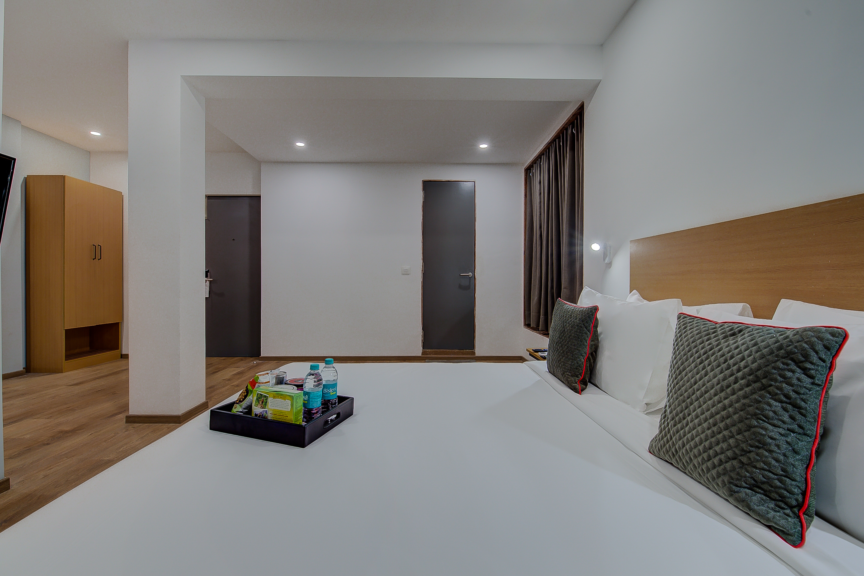 OYO Townhouse 046 Khar West Station