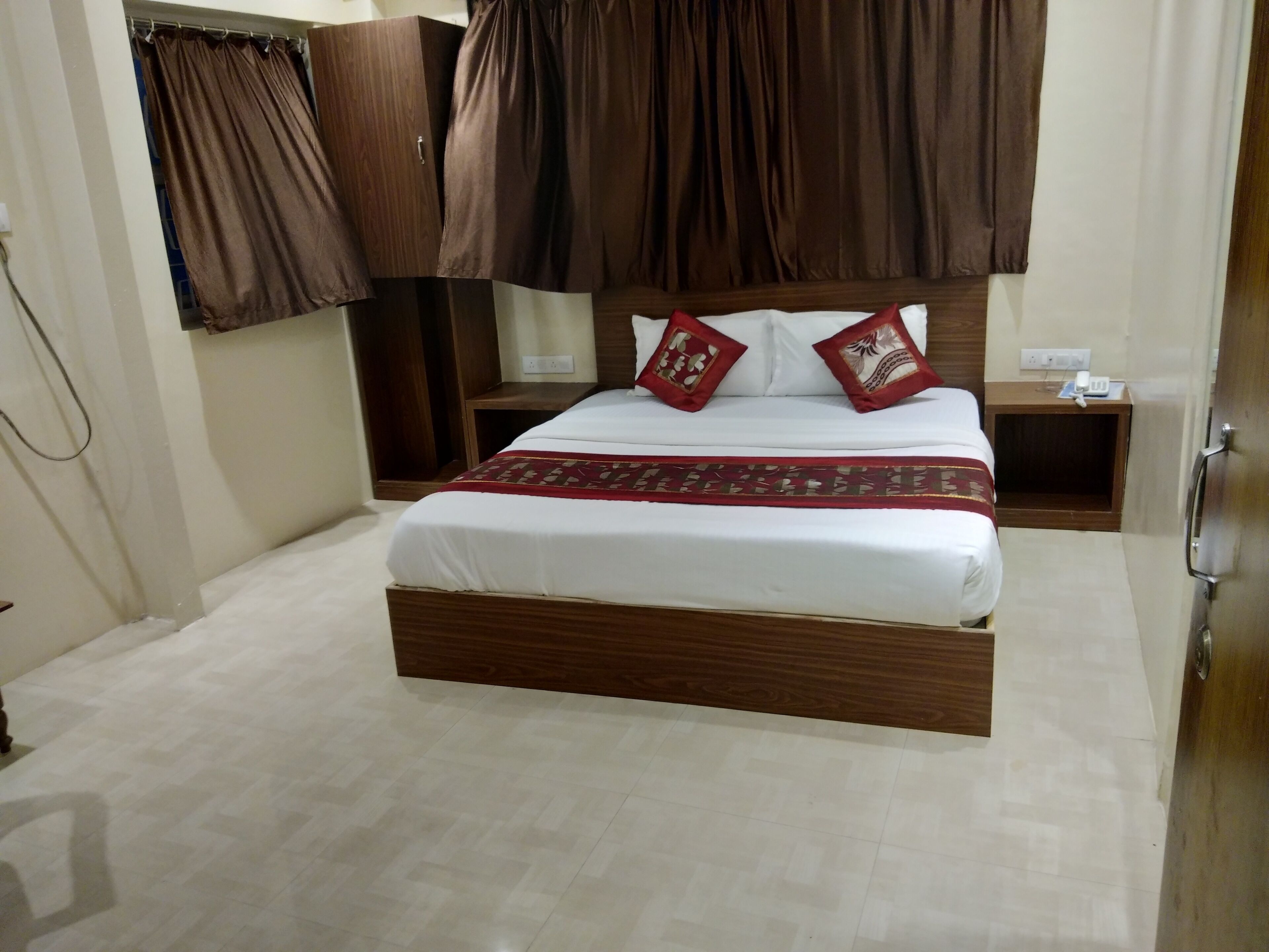 RK Hotel