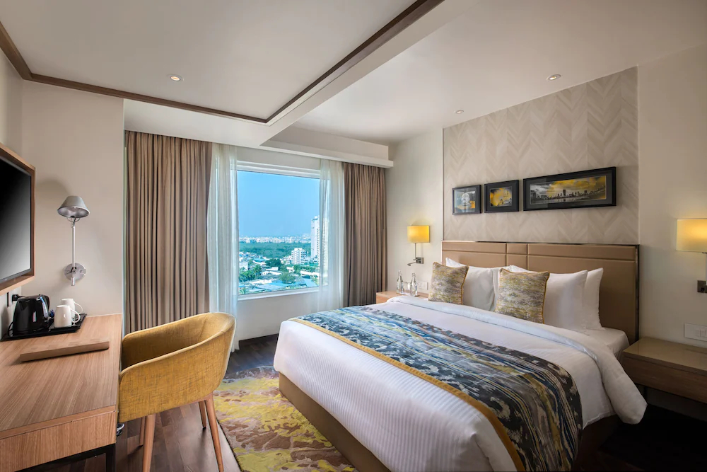 Royal Hometel Suites Dahisar-Mumbai