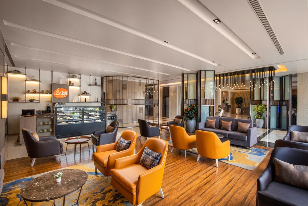 Royal Hometel Suites Dahisar-Mumbai
