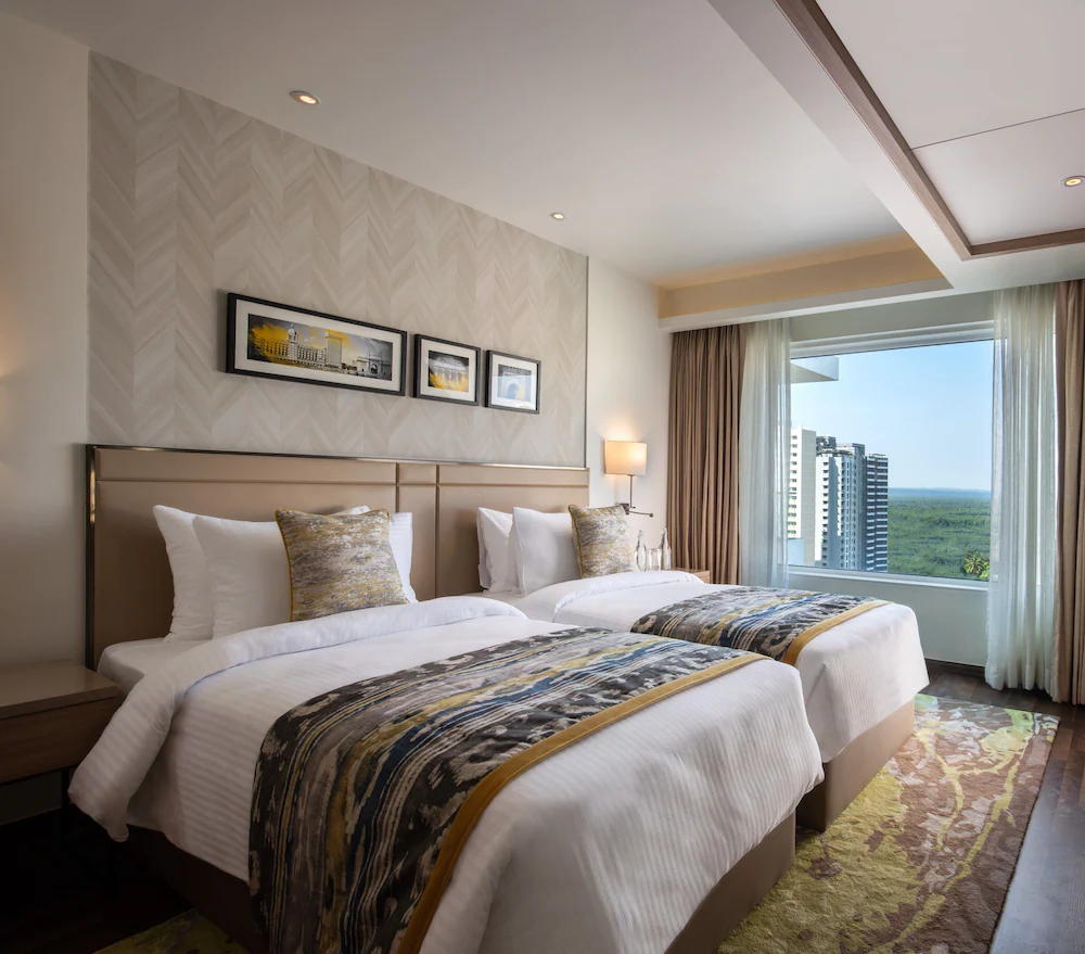 Royal Hometel Suites Dahisar-Mumbai