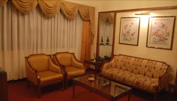 Royal Inn
