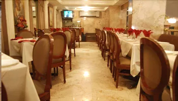 Royal Inn