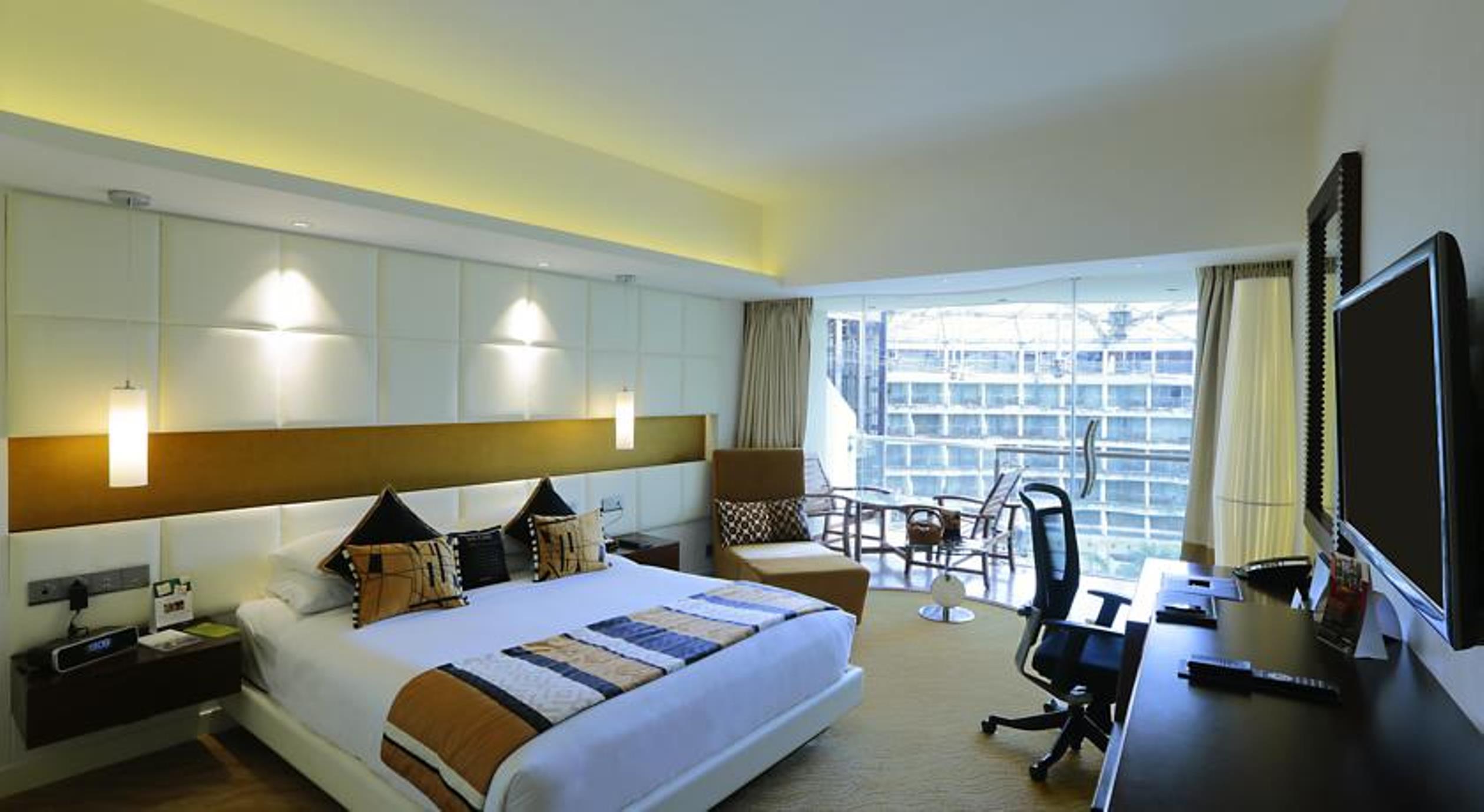 Sahara Star