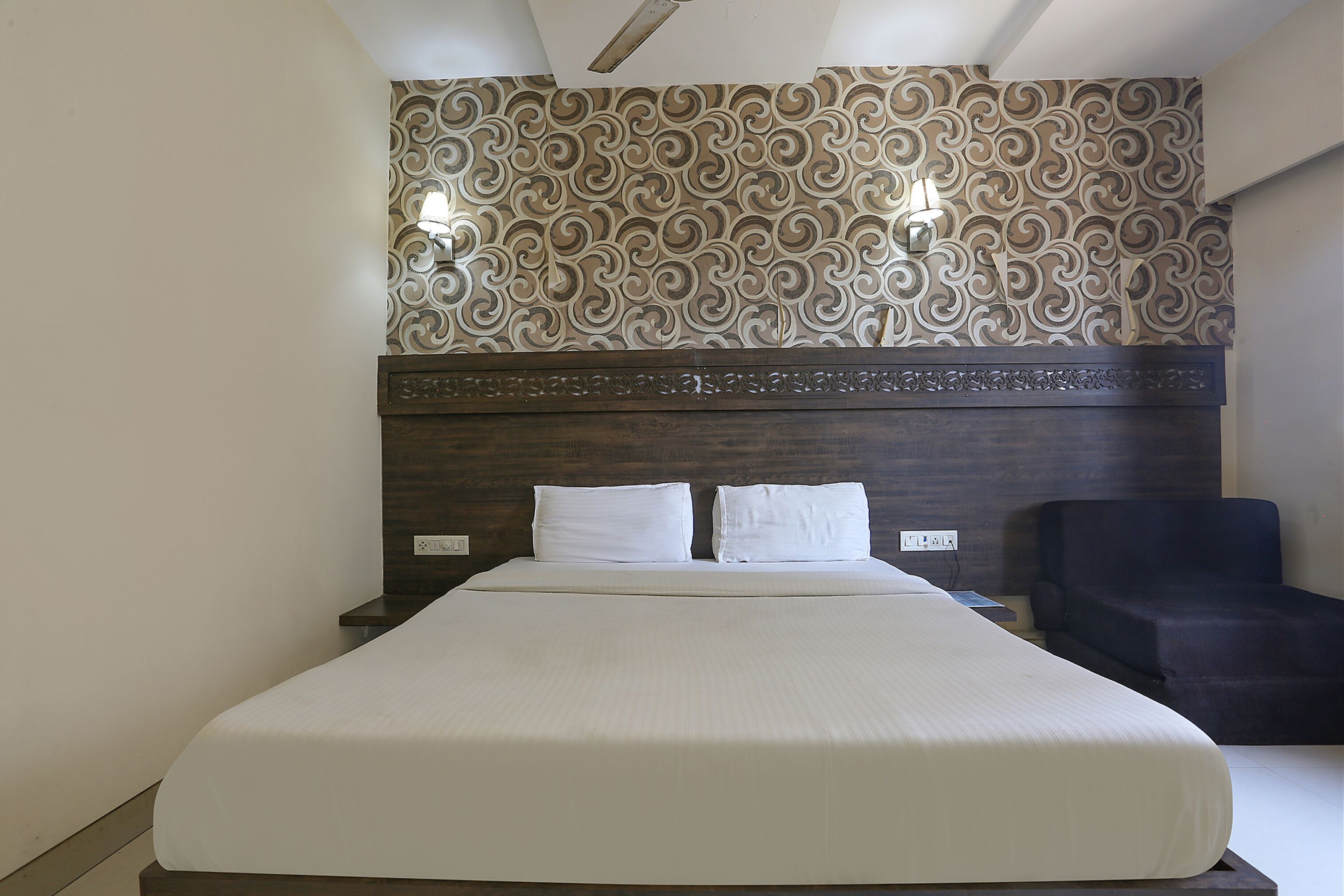 Shivani Residency by Fabhotel