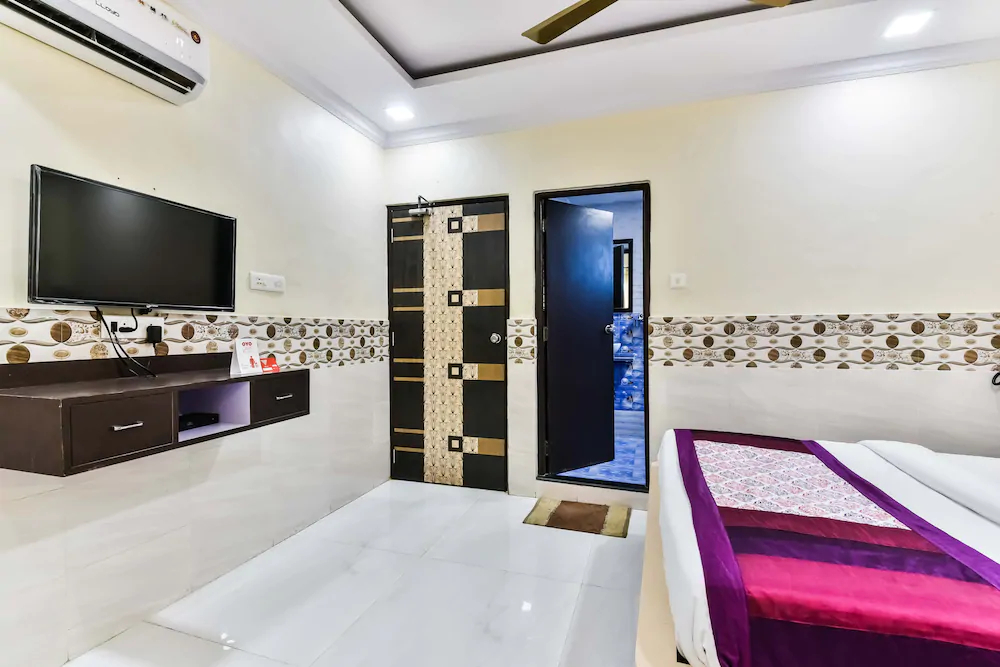 Shreesai Guestline by OYO Rooms
