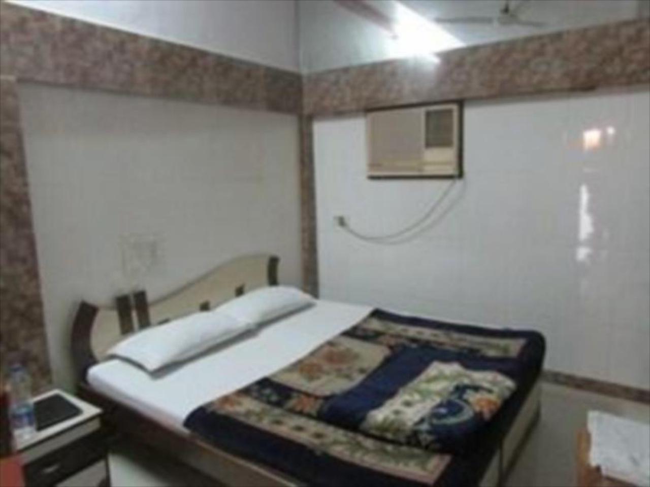 Sunlight Guest House