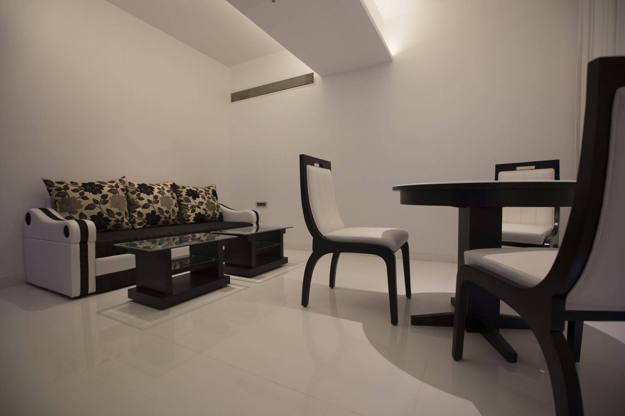 ESKAY Resorts